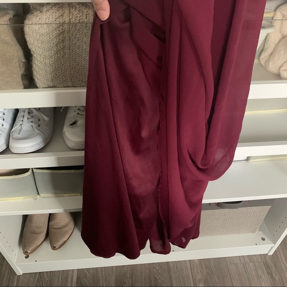 Lulu’s Madalyn Maroon/Burgundy Floral Lace Bridesmaid Formal Maxi Event Gown - Picture 13 of 16